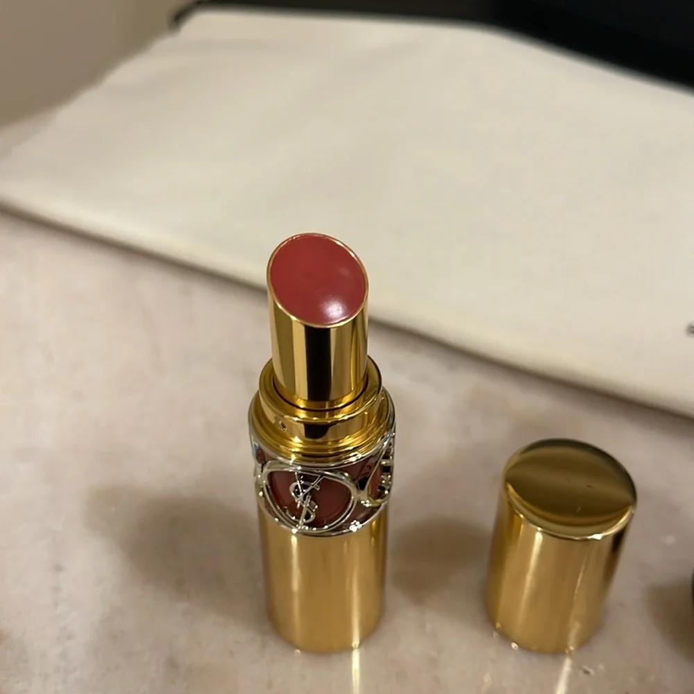 YSL Rouge Volupte Shine No 162 pulsing Rosehip lipstick and mascara set